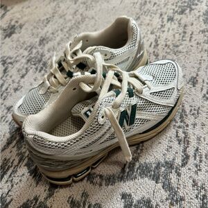 New balance sneakers